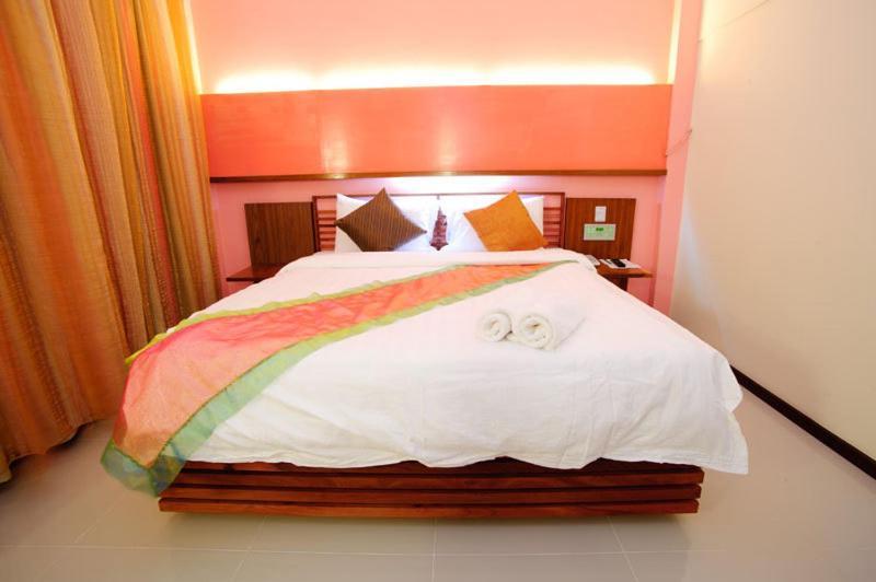 Much-Che Manta Boutique Hotel Udon Thani Værelse billede